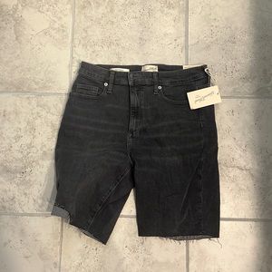 High waisted, universal thread, Bermuda shorts